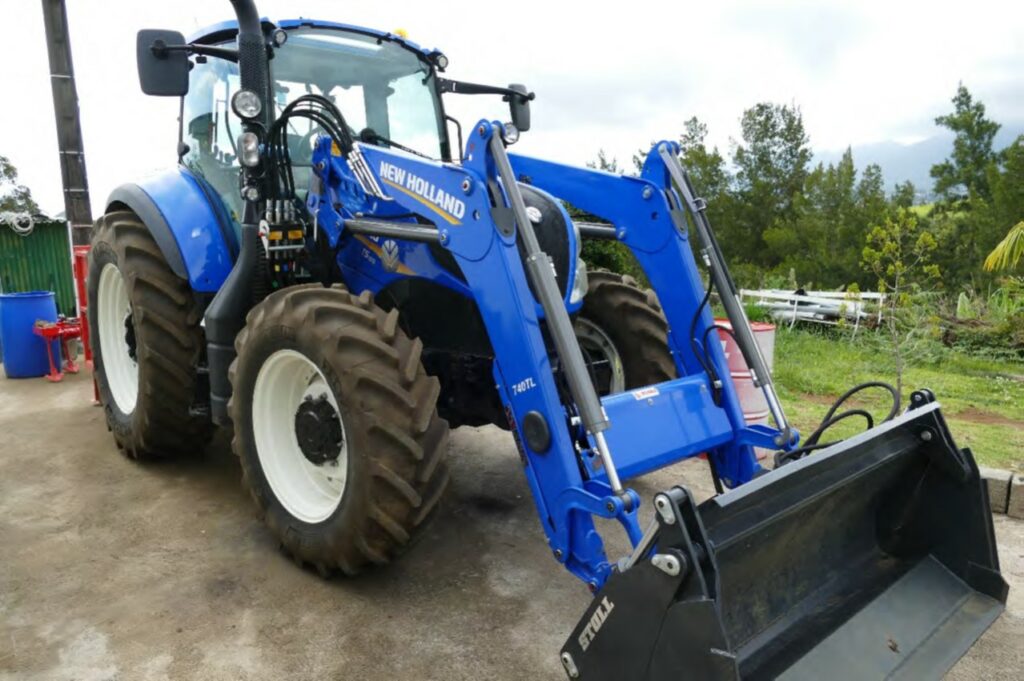 Tracteur New Holland - Girardin Industriel - Stratégie Patrimoine